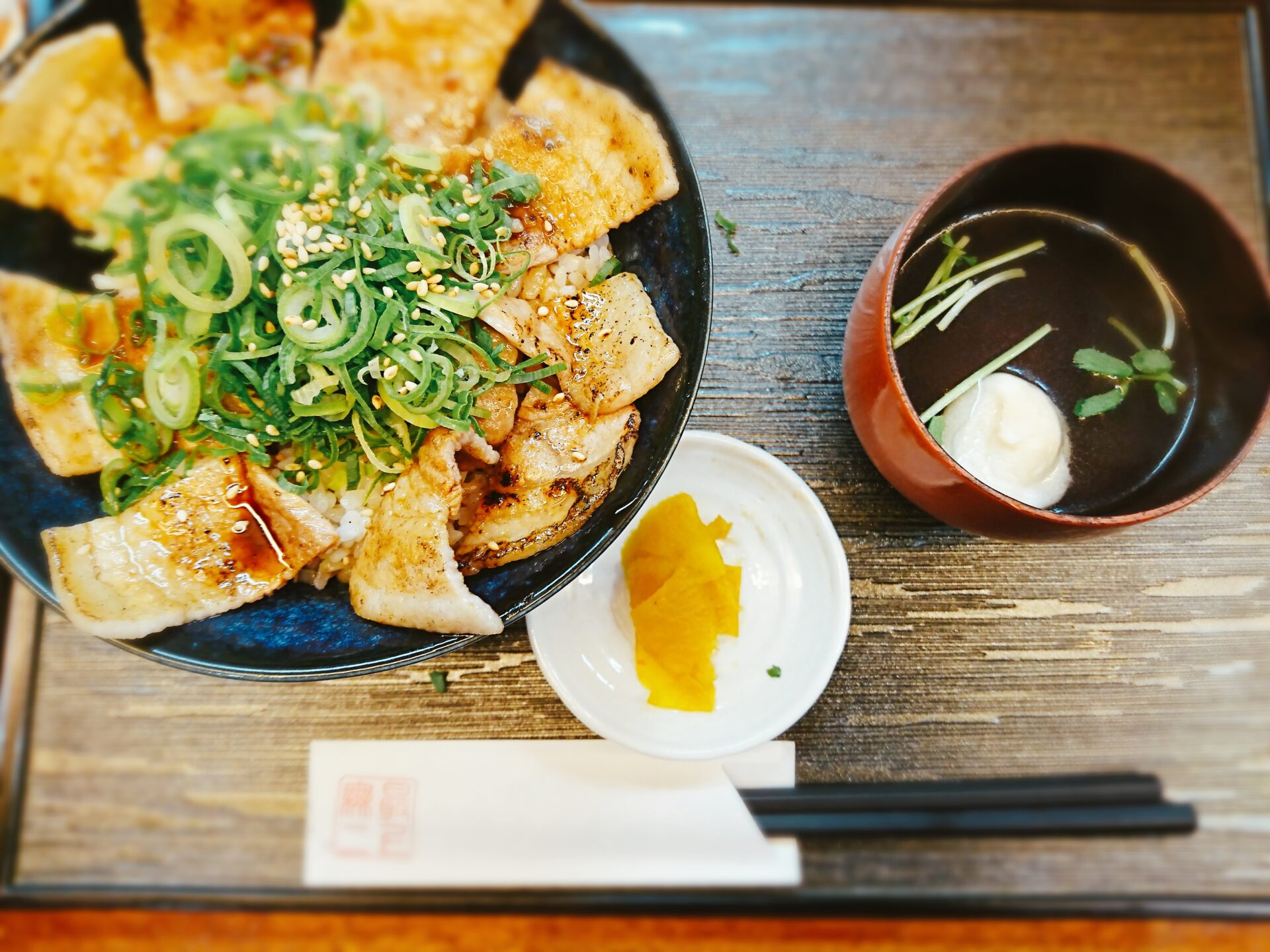 【最上無二】松阪豚を使う豚丼と日本料理のお店