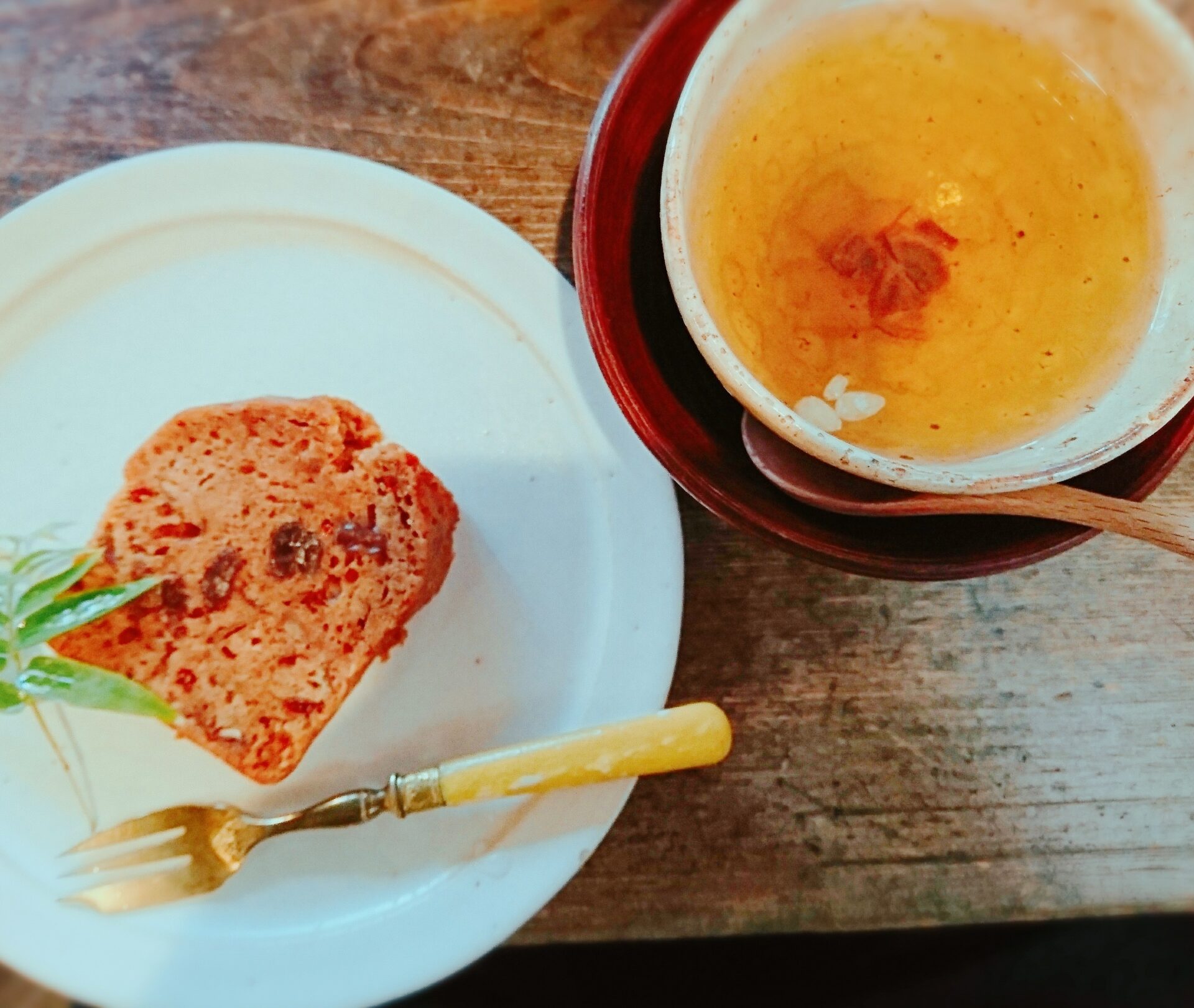 【寺町李青】韓流喫茶で体の中から健康に!!