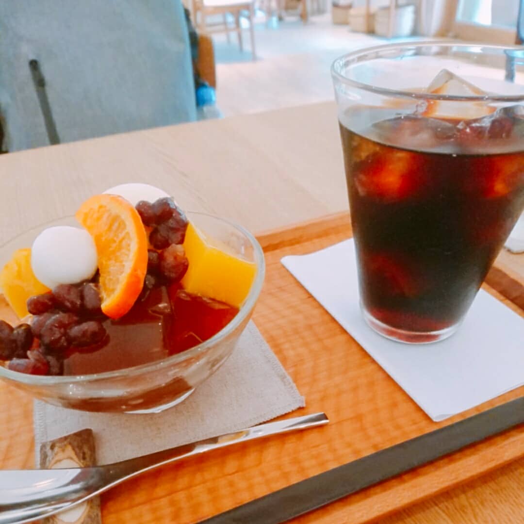 【tubara cafe】老舗和菓子・鶴屋吉信の人気カフェ